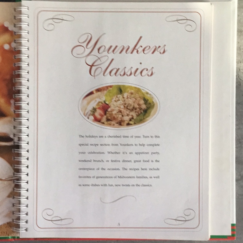 Holiday Celebrations Book with Recipes from - Green Cover - Picture 4 of 5